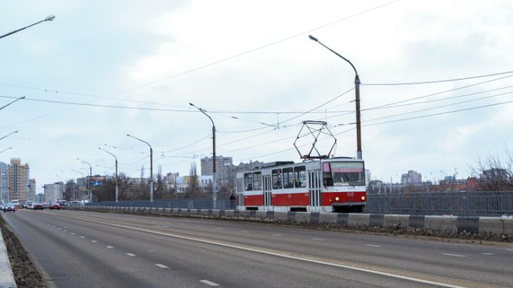 Мост в Липецке оснастят системами безопасности.