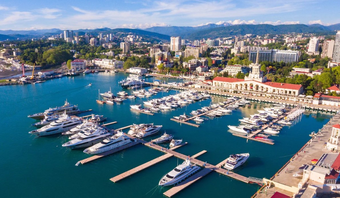 В порту Сочи ввели дополнительные проверки судов