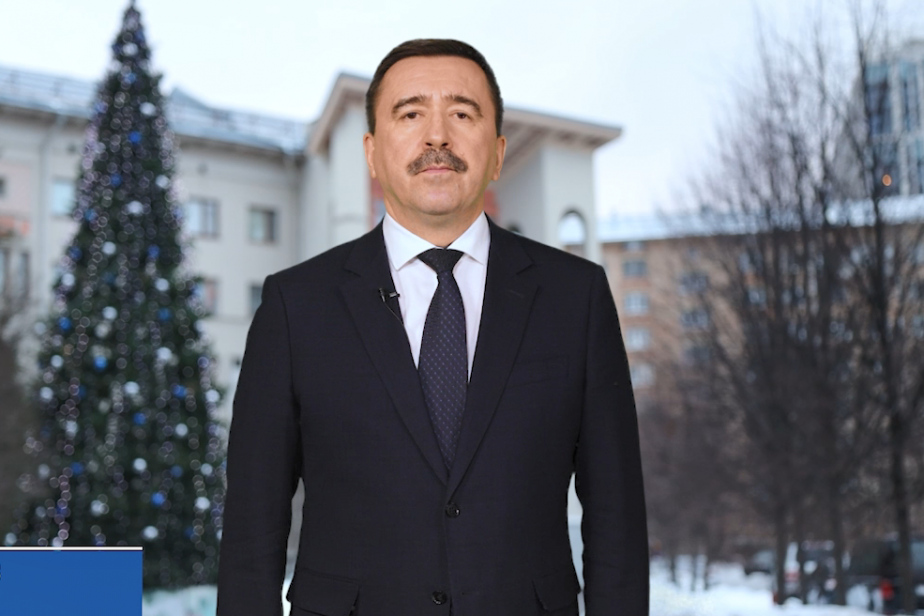 Сергей Черногаев поздравил трудящихся с Новым годом