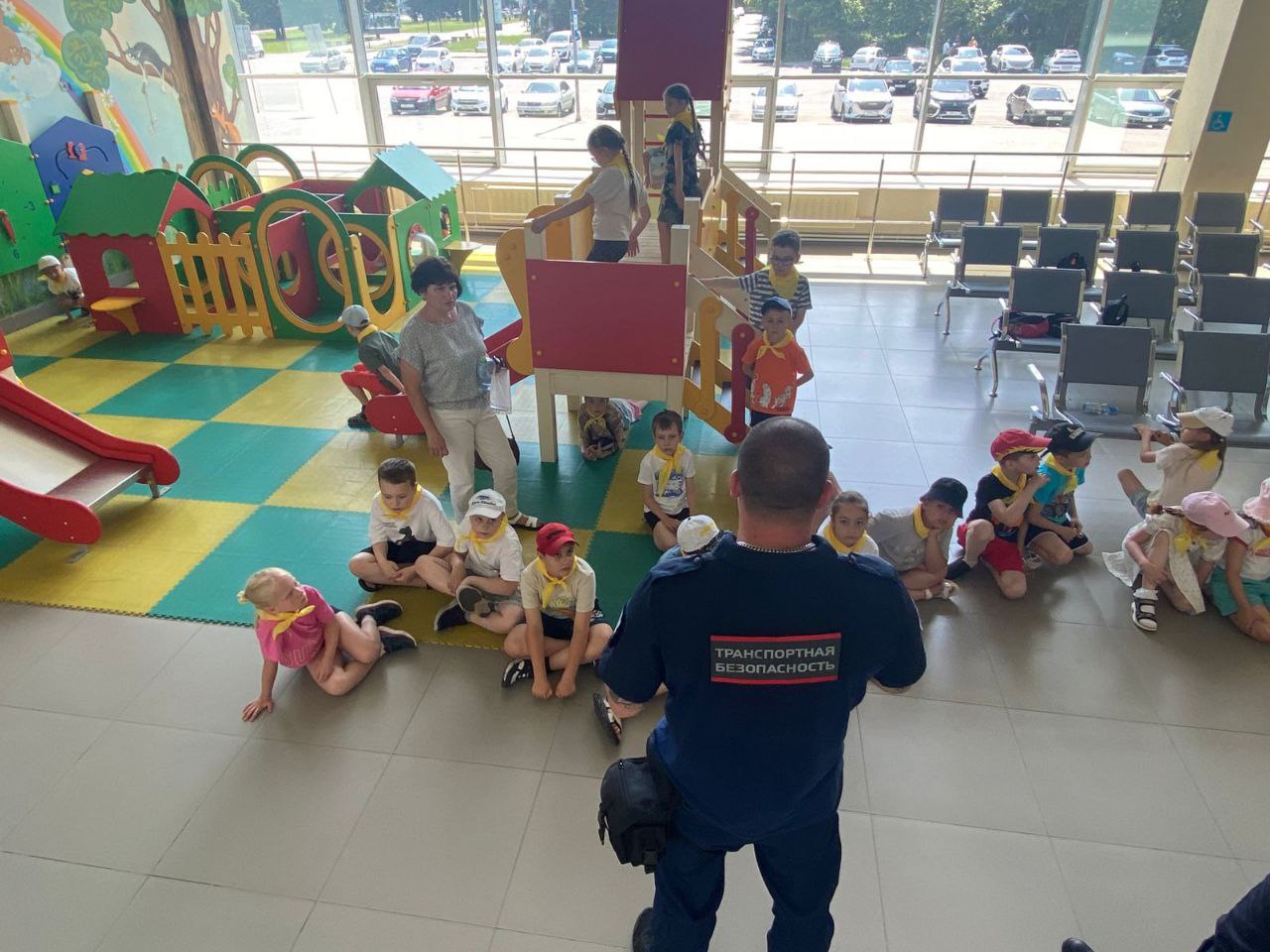 Член Профсоюза провел познавательное мероприятие для маленьких пассажиров!