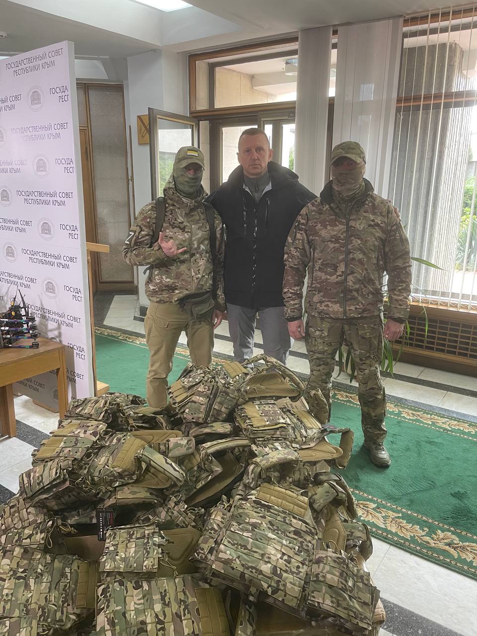 В здании Госсовета республики Крым состоялась передача оборудования ВС РФ