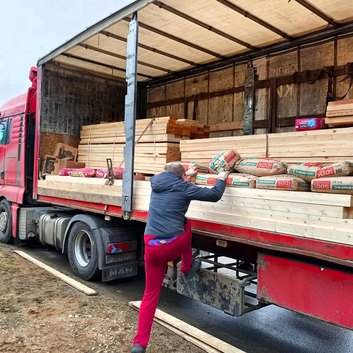 Отправлены стройматериалы для реставрации