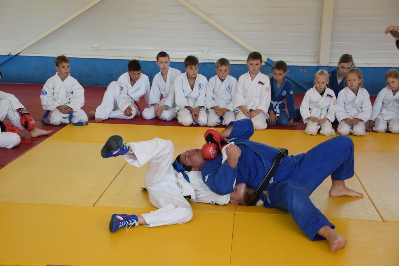 При финансовой поддержке Профсоюза состоялись учебно-тренировочные сборы по рукопашному бою