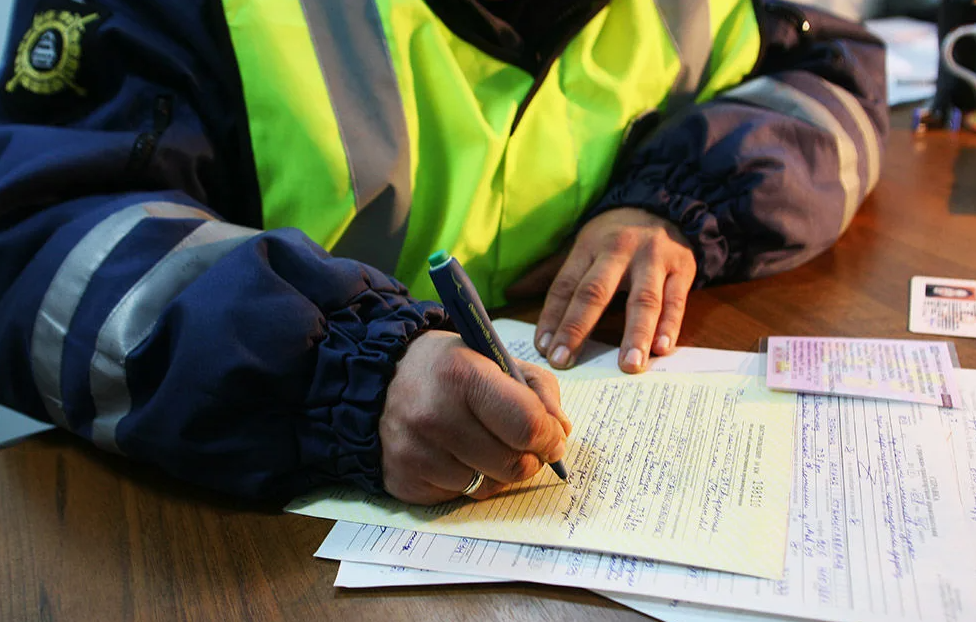 Право водителя не подписывать протокол при остановке ГИБДД