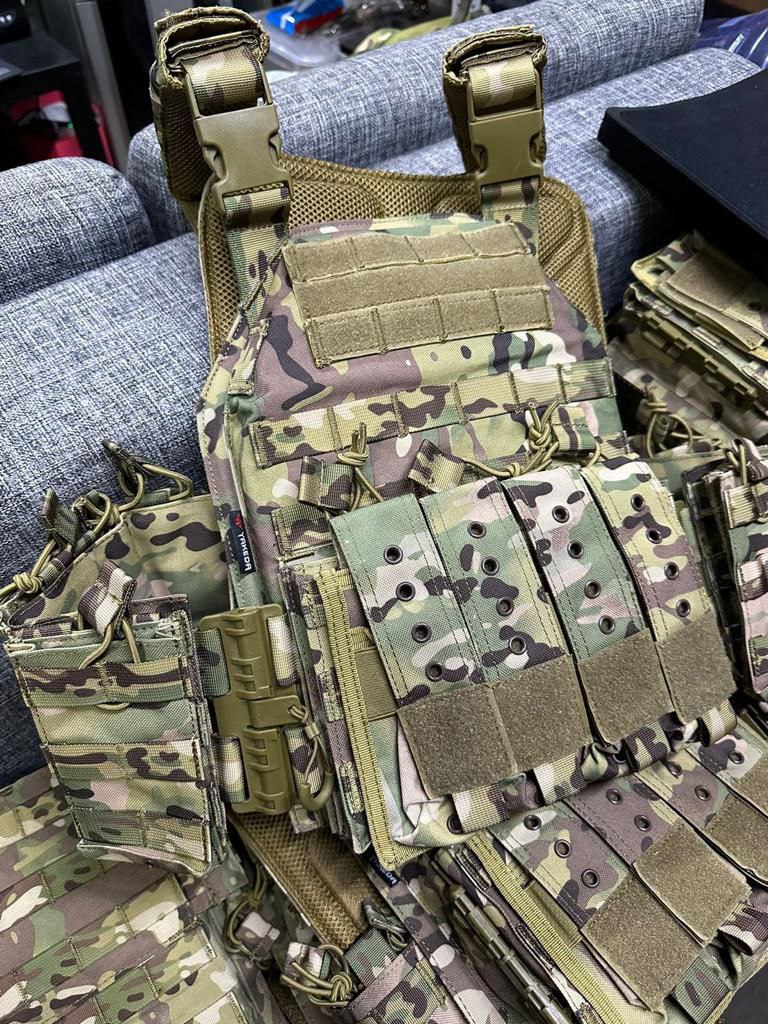 Готовы для отправки бойцам "Алании" комплекты утепленной экипировки.