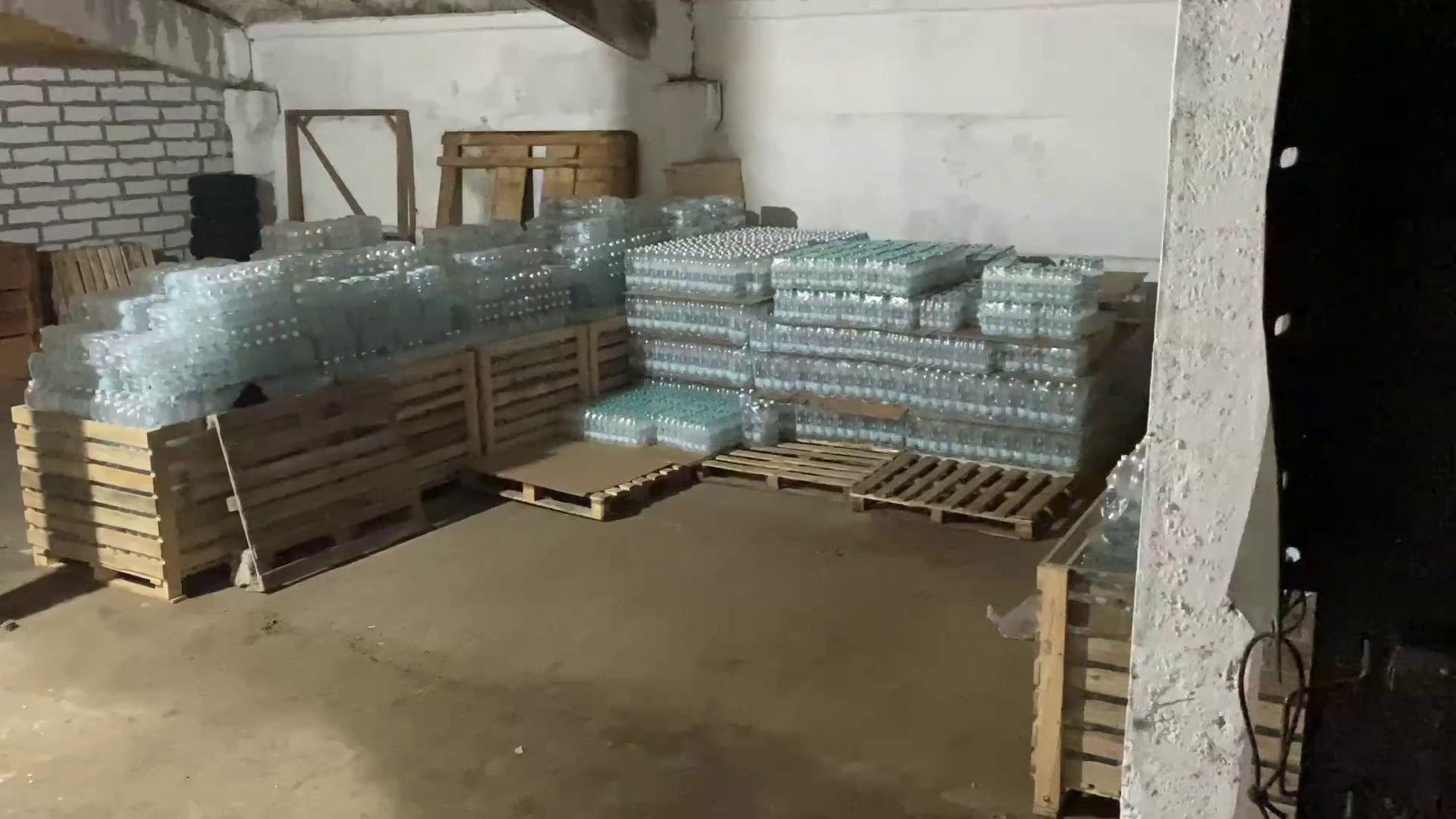 Доставили 4 тонны воды до бойцов, выполняющих задачи в зоне СВО!